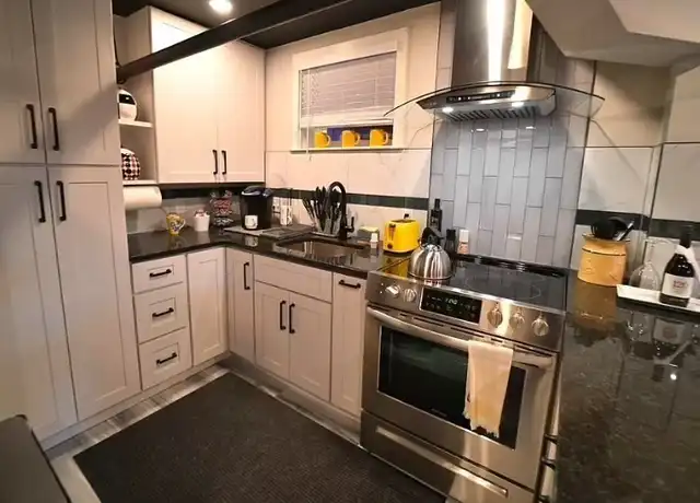 Property at 134 Fuller St Unit R, Brookline, MA, 02446, 1 bed, 1 bath, [object Object]