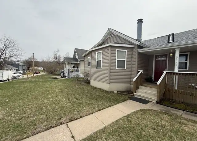 Property at 3149 Grove Ct SE, Cedar Rapids, IA, 52403, 4 beds, 3 baths, [object Object]