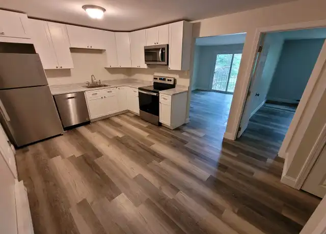 Property at 12 E Side Dr #219, Concord, NH, 03301, 1 bed, 1 bath, [object Object]