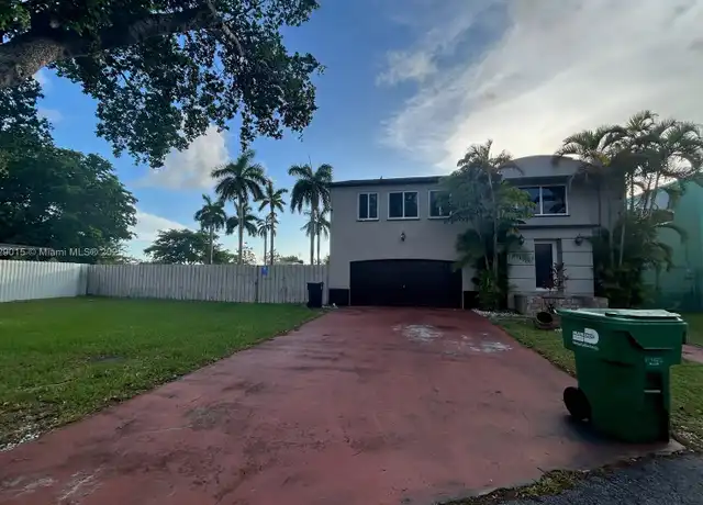 Property at 27170 SW 121st Ct, Homestead, FL, 33032, 4 beds, 2 baths, [object Object]