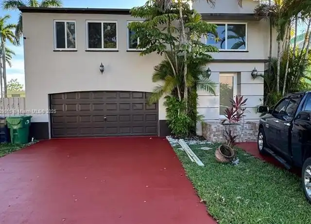 Property at 27170 SW 121st Ct, Homestead, FL, 33032, 4 beds, 2 baths, [object Object]