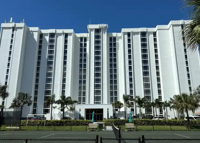 Property at 2425 Gulf of Mexico Dr Unit 7F, Longboat Key, FL, 34228, 2 beds, 2 baths, [object Object]