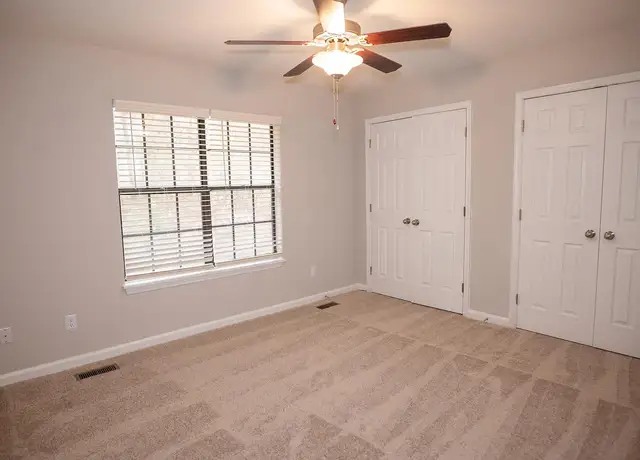Photo of 501 W Chatham St, Apex, NC 27502