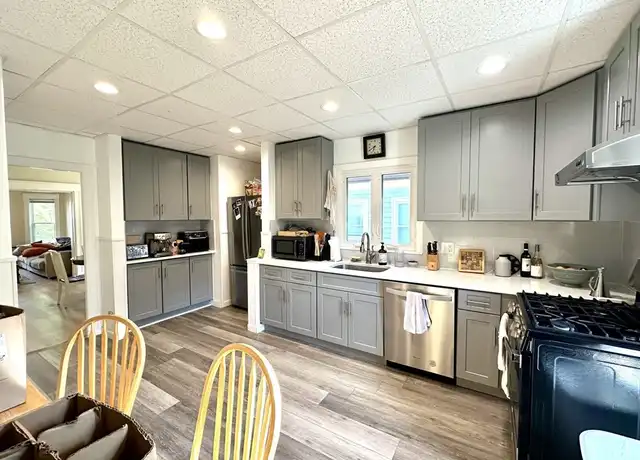 Property at 118 Josephine Ave Unit 2, Somerville, MA, 02144, 4 beds, 2 baths, [object Object]