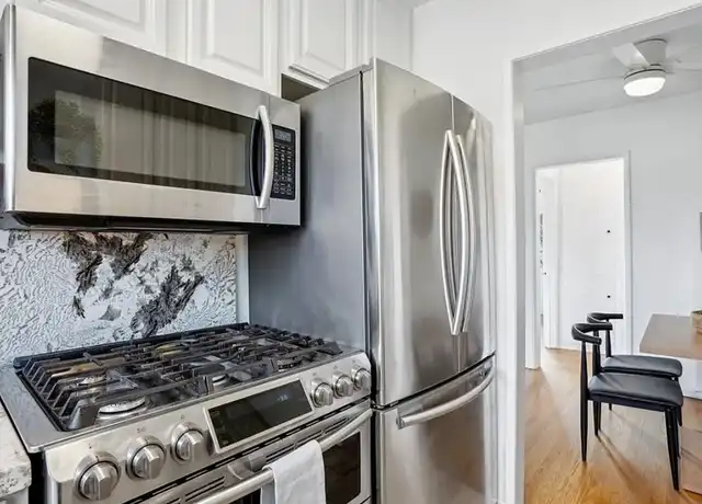 Property at 2041 Euclid St, Santa Monica, CA, 90405, 1 bed, 1 bath, [object Object]