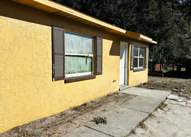 Property at 1020 Birchwood Ct Unit 2, Leesburg, FL, 34748, 2 beds, 1 bath, [object Object]