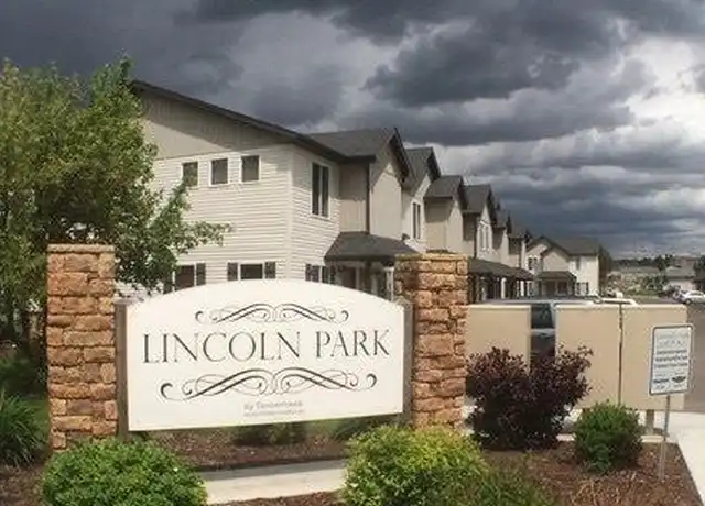 Property at 446 W 6th S, Rexburg, ID, 83440, 2 beds, 2.5 baths, [object Object]
