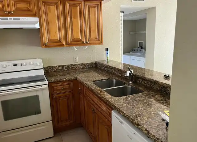 Property at 1600 Balfour Point Dr Unit F, West Palm Beach, FL, 33411, 2 beds, 2 baths, [object Object]