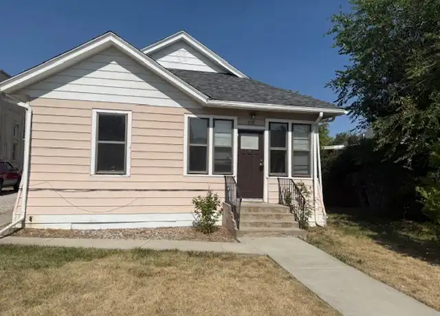 Property at 332 S Grant St Unit 1 MAIN, Casper, WY, 82601, 3 beds, 1 bath, [object Object]