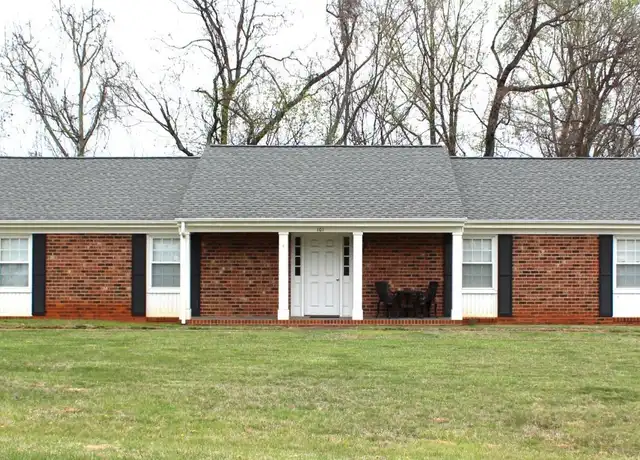 Property at 101 Maple Hills Dr Unit B, Lynchburg, VA, 24502, 2 beds, 1 bath, [object Object]