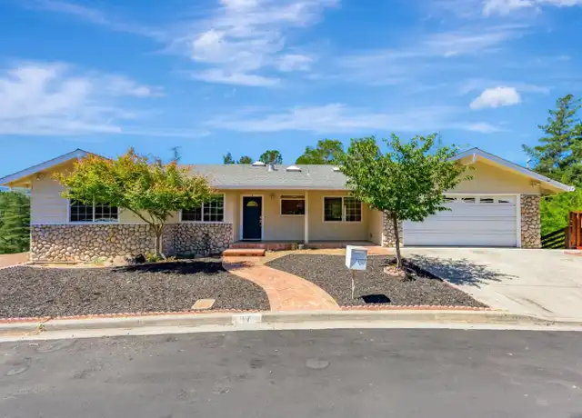 Property at 17 Muth Dr, Orinda, CA, 94563, 4 beds, 3 baths, [object Object]