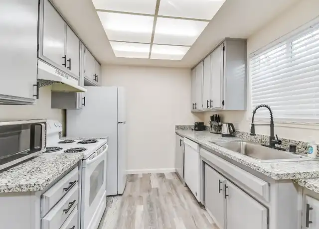 Property at 1104 F St Unit 6, Marysville, CA, 95901, 2 beds, 1 bath, [object Object]