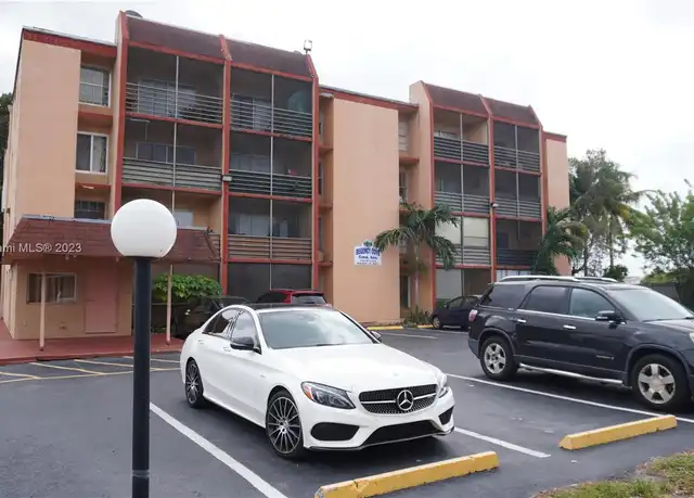 Property at 7105 W 13th Ave, Hialeah, FL, 33014, 2 beds, 1 bath, [object Object]
