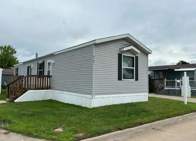 Property at 312 Autumn Park Dr Unit 44, Ankeny, IA, 50021, 2 beds, 2 baths, [object Object]