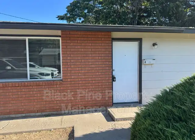 Property at 137 Davis Ave Unit A, Nampa, ID, 83651, 2 beds, 1 bath, [object Object]