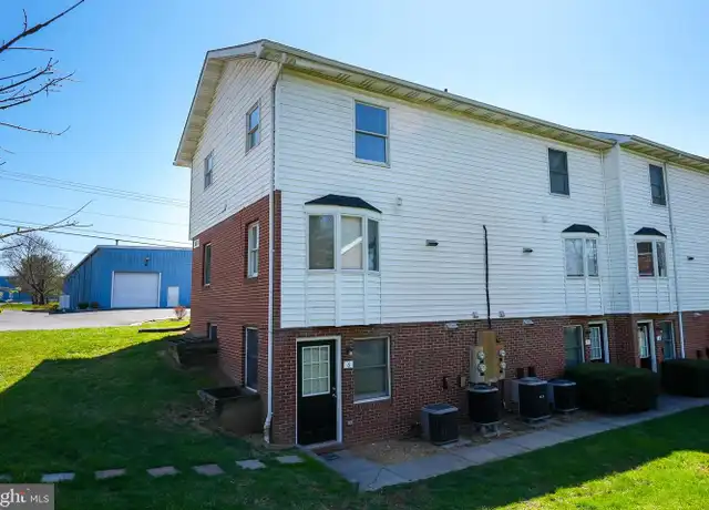 Property at 3107 Shawnee Dr #6, Winchester, VA, 22601, 1 bed, 1 bath, [object Object]