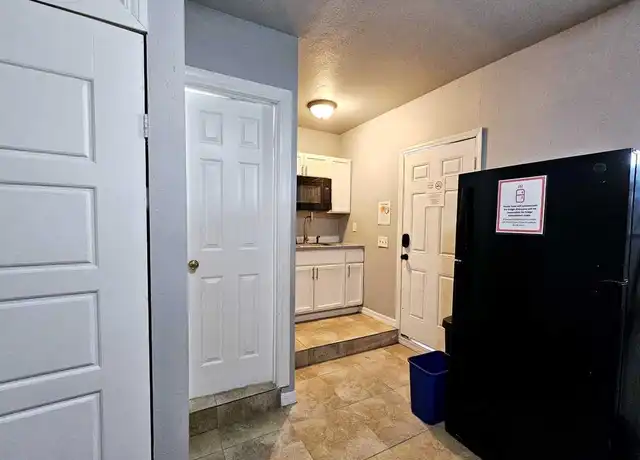 Property at 4102 Delray Ave, Orlando, FL, 32839, 1 bed, 1 bath, [object Object]