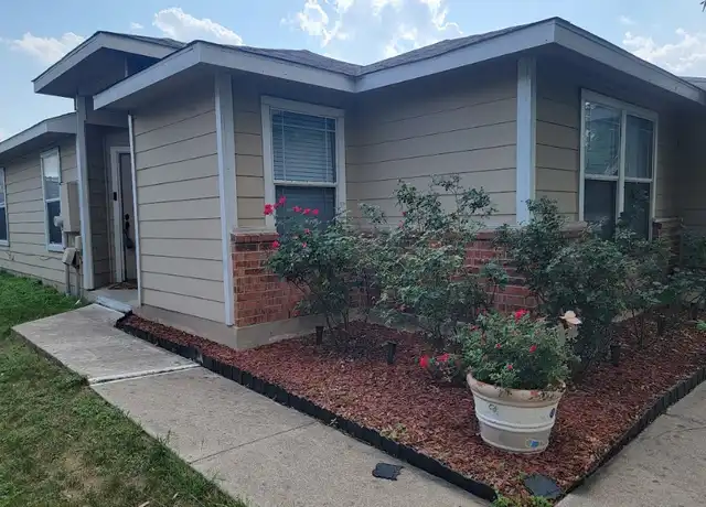 Property at 12405 La Guardia Ln, Del Valle, TX, 78617, 4 beds, 2 baths, [object Object]