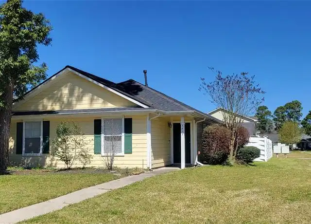 Property at 6803 Kingwood Glen Dr, Humble, TX, 77346, 3 beds, 2 baths, [object Object]