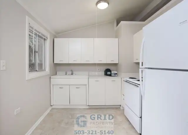 Property at 14429 SE Harrison St, Portland, OR, 97233, 2 beds, 1 bath, [object Object]