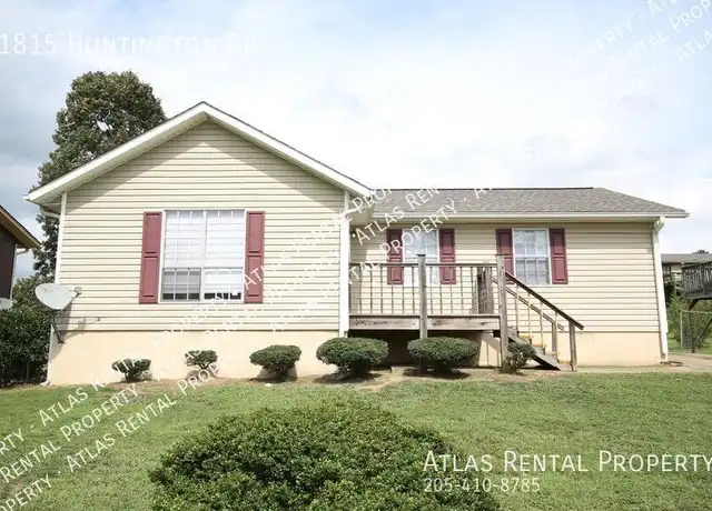 Property at 1815 Huntington Dr, Birmingham, AL, 35214, 3 beds, 2 baths, [object Object]