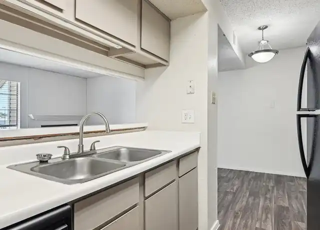Property at Abbey Glenn Apartments - 700 S 4th St, Waco, TX, 76706, 1-3 bed, 1-2 bath, [object Object]