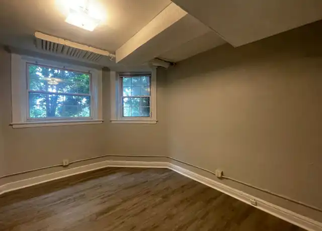 Property at 287 E Edsel Ford Fwy Unit 2, Detroit, MI, 48202, 1 bed, 1 bath, [object Object]
