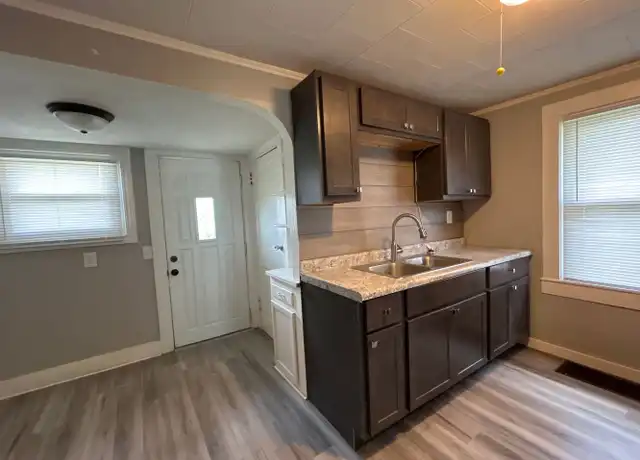 Property at 1718 E Fox St, South Bend, IN, 46613, 2 beds, 1 bath, [object Object]