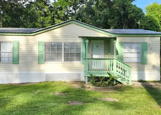 Property at 2820 N 19th St, Ocean Springs, MS, 39564, 3 beds, 2 baths, [object Object]