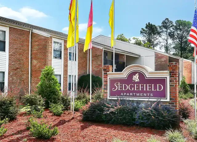 Property at Sedgefield - 1300 Valparaiso Dr, Florence, SC, 29501, 1-3 bed, 1-2 bath, [object Object]