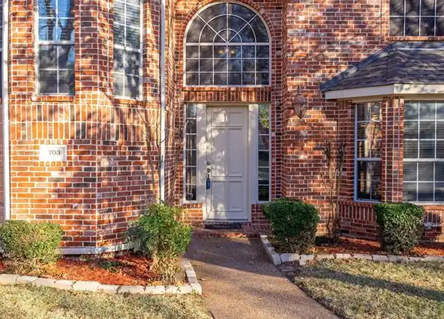 Property at 703 Villanova Ct, Allen, TX, 75013, 5 beds, 3 baths, [object Object]