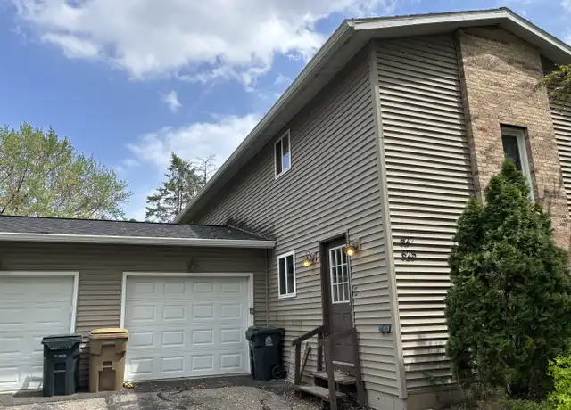 Property at 627 Burdette Ct Unit 627, Madison, WI, 53713, 3 beds, 2 baths, [object Object]
