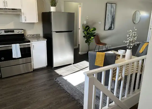 Property at 1402 E 14th St, Pueblo, CO, 81001, 3 beds, 2 baths, [object Object]