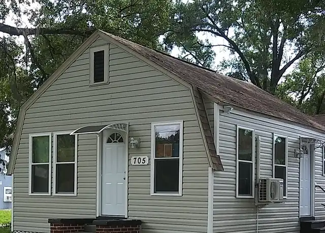 Property at 705 E Hanlon St, Tampa, FL, 33604, 2 beds, 1 bath, [object Object]