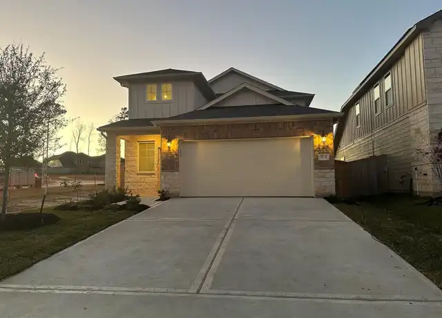 Property at 7131 Blue Oak Dr, Conroe, TX, 77304, 4 beds, 2.5 baths, [object Object]