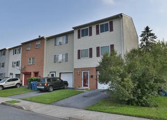 Property at 270 Broad St, Highspire, PA, 17034, 3 beds, 1.5 baths, [object Object]