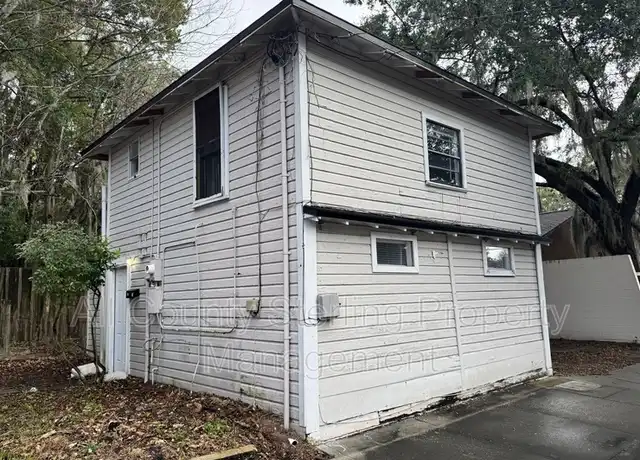 Property at 237 SW 2nd Pl #4, Gainesville, FL, 32601, 2 beds, 1 bath, [object Object]