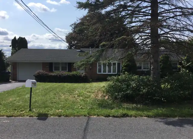 Property at 410 Orchard Ln, Mechanicsburg, PA, 17055, 3 beds, 2 baths, [object Object]