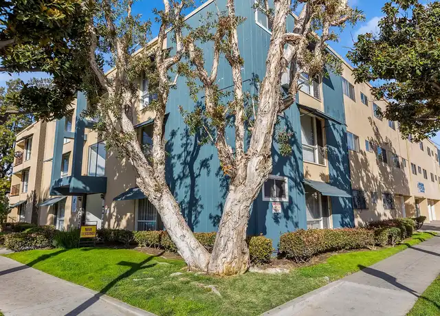 Property at 800 Linden Ave, Long Beach, CA, 90813, 1 bed, 1 bath, [object Object]