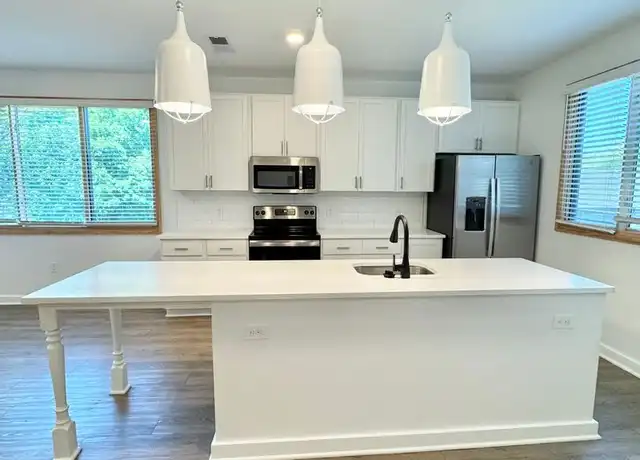 Property at 1115 Seigle Ave Unit 304, Charlotte, NC, 28205, 2 beds, 2 baths, [object Object]