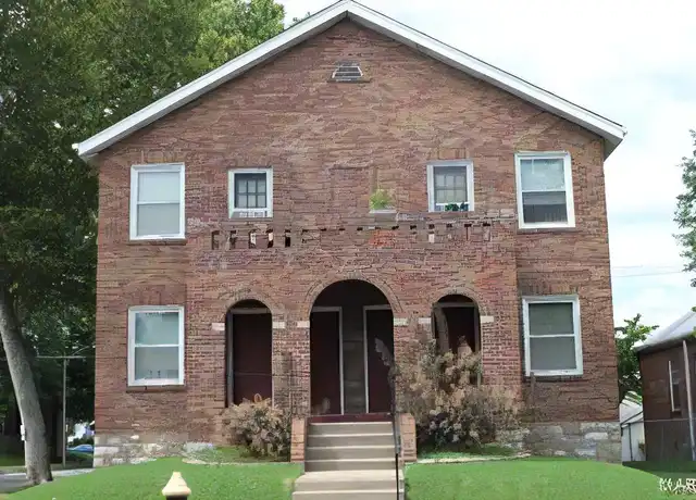Property at 5069 Pernod Ave Unit B, St. Louis, MO, 63139, 1 bed, 1 bath, [object Object]