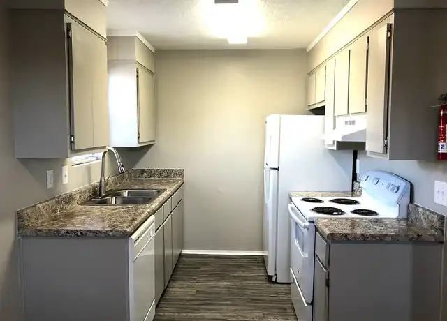 Property at San Sebastian Apartments - 2573 Tobacco Rd, Hephzibah, GA, 30815, 2 beds, 1 bath, [object Object]