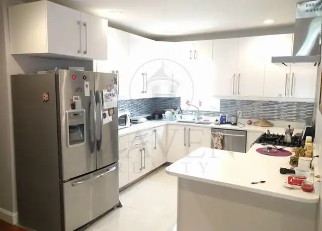 Property at 64 Winchester St Unit 1, Medford, MA, 02155, 5 beds, 2 baths, [object Object]