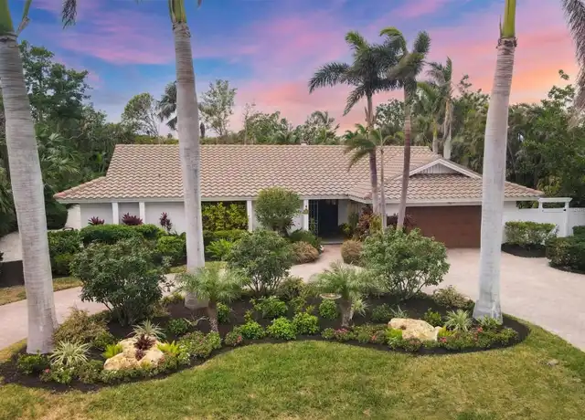 Property at 250 Robin Dr, Sarasota, FL, 34236, 3 beds, 3 baths, [object Object]