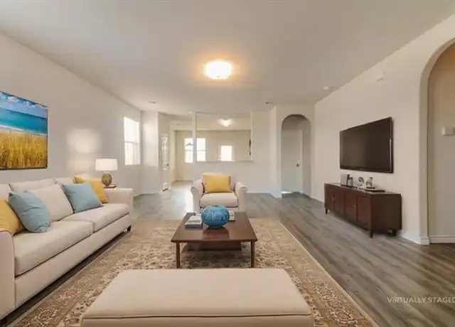 Property at 1303 Mallard Cv, Ennis, TX, 75119, 3 beds, 2 baths, [object Object]