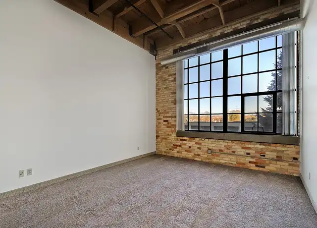 Property at Off Broadway Apartments - Price Per Bedroom - 555 7th St NW, Grand Rapids, MI, 49504, 3 beds, 2 baths, [object Object]