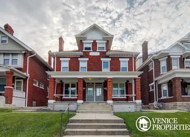 Property at 1990 Summit St, Columbus, OH, 43201, 5 beds, 2.5 baths, [object Object]