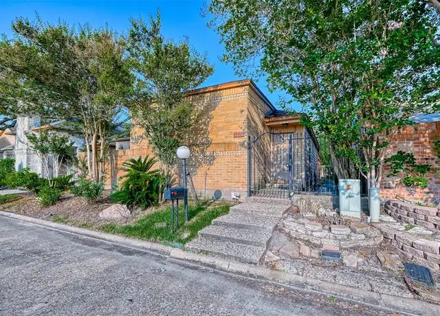 Property at 1908 Hunters Trace St, Houston, TX, 77042, 3 beds, 2 baths, [object Object]
