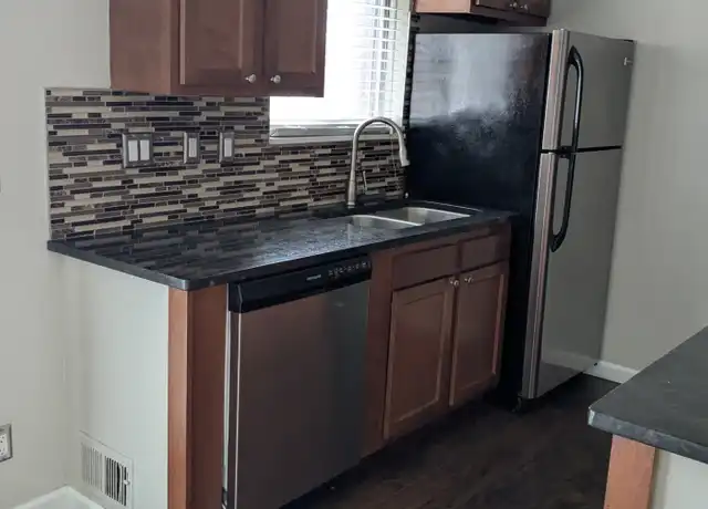 Property at 203 Trealout Dr Apt 2 Fenton MI 48430, Fenton, MI, 48430, 1 bed, 1 bath, [object Object]