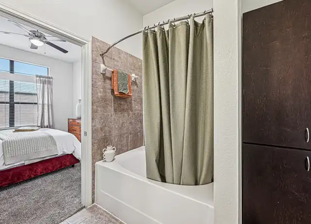 Property at Haven at Main - 8700 Main St, Houston, TX, 77025, 1-2 bed, 1-2 bath, [object Object]